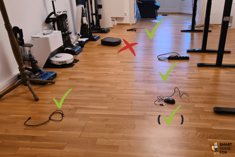 Das Testergebnis bei der Hinderniserkennung von Kabeln durch den ECOVACS DEEBOT X2 OMNI ist zu sehen.
